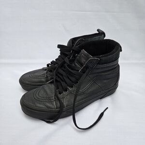 Vans Womens Black Goth High-Top Skate Shoe Sneakers Size 7